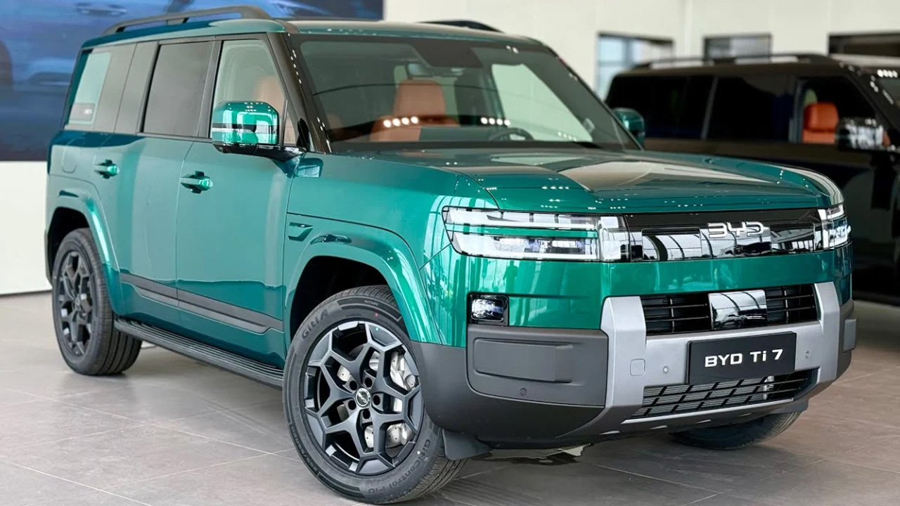 BYD Ti7: The Boxy Seven-Seater Targeting the Land Rover Defender