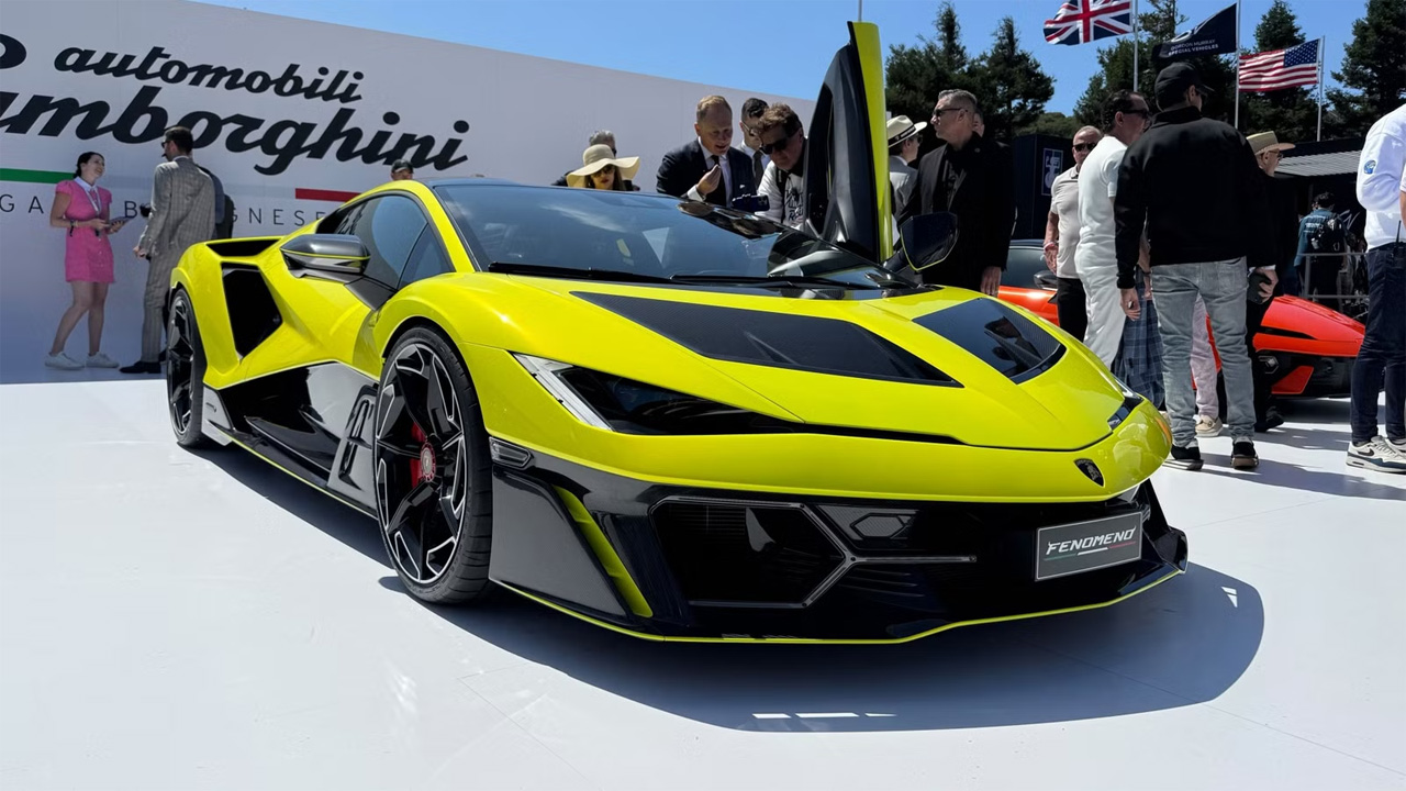 Lamborghini Fenomeno Roadster Arrives as the Fastest Open-Top Lambo Ever