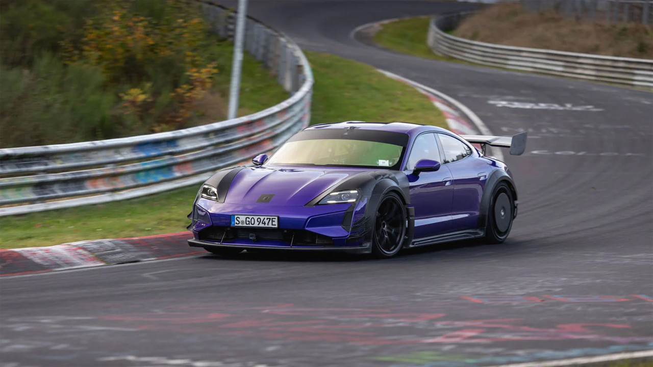 Porsche Taycan Turbo GT Manthey Edition Breaks Nürburgring Record with Stunning Performance
