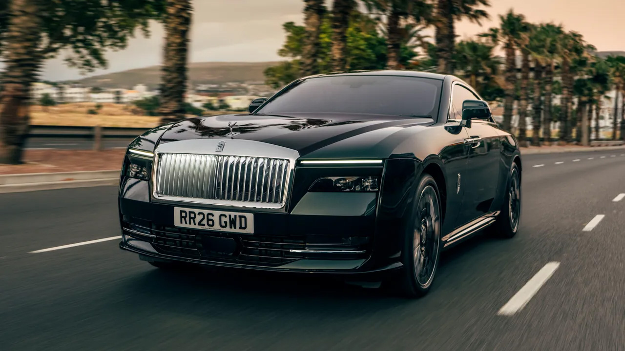 Rolls-Royce Spectre Series II Arrives with More Power, Longer Range, and Greater Luxury
